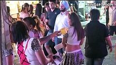 คิดถึงกันไหม บรรยากาศเที่ยกลางคืนที่พัทยา ซื้อบริการหมอนวดล่อกระหรี่ ดูคลิปเด็ดนี้เงี่ยนแน่ๆ