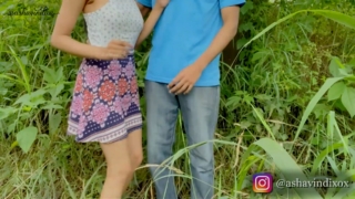 xxxแอบเย็ดกันในป่า เอ้าดอร์แอบมาล่อกันไม่กลัวใครเห็น เปลี่ยนบรรยากาศแบบนี้โครตได้อารมย์เลย