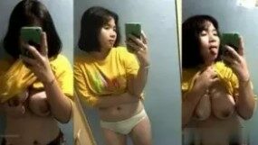 เด็กมันยั่วชวนเปิดกล้องแล้วถ่ายคลิปอายุน้อยแต่นมใหญ่มาก คุยไปคุยมาให้แก้ผ้าแหกจิ๋มโชว์อีกโครตเด็ด